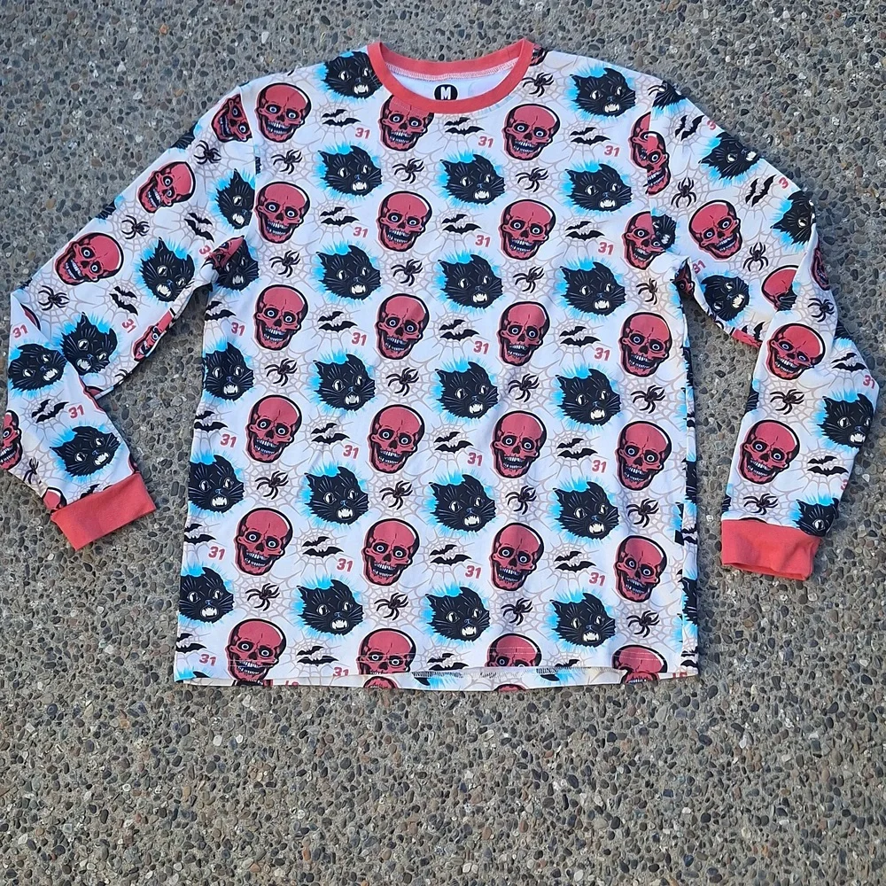 Creepy Co. Presents Beistle Halloween Spooky Skull Cat & Spiderweb Print Pajamas - Picture 3 of 15